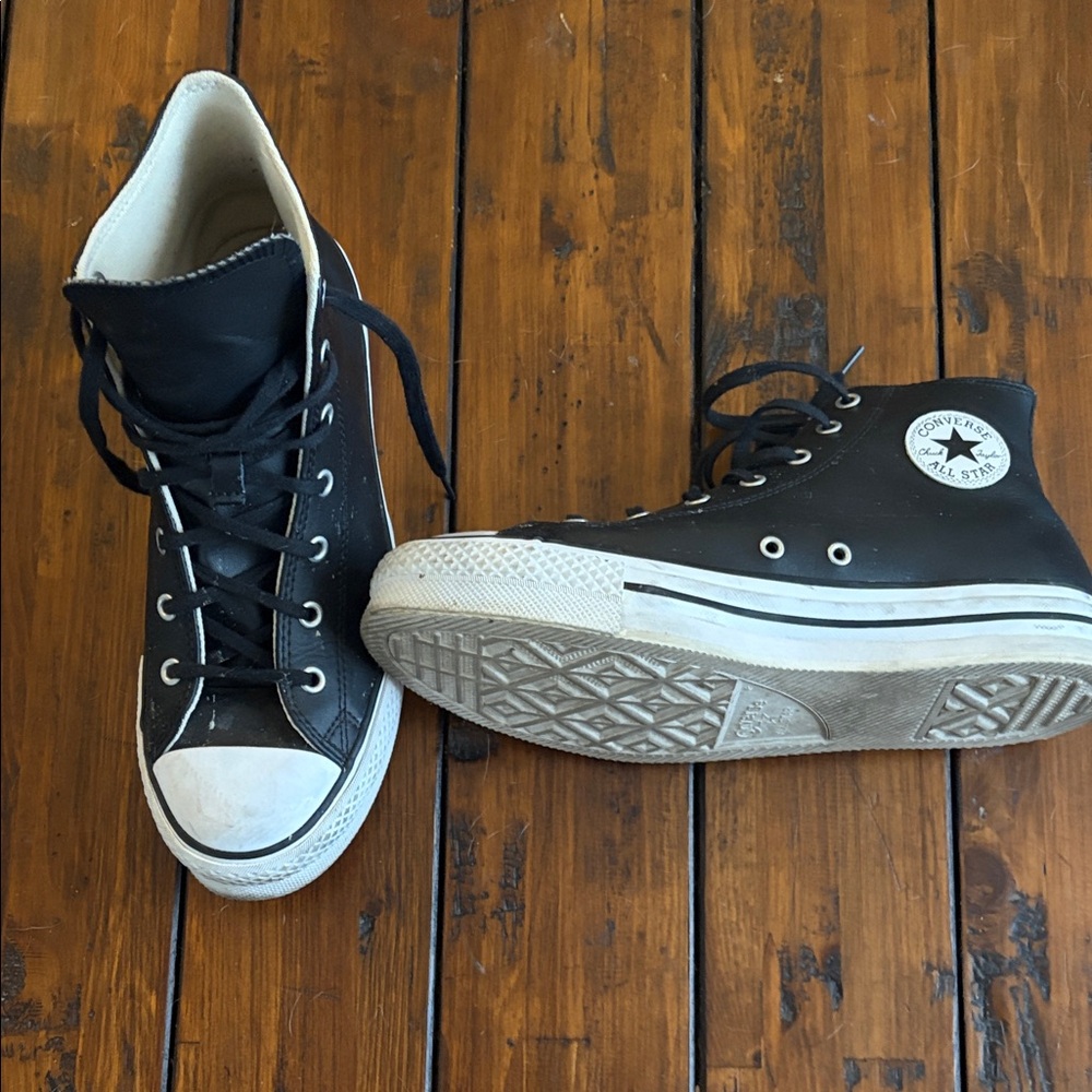 Converse Black and Cream Low-Top Leather Sneakers - Picture 2 of 6
